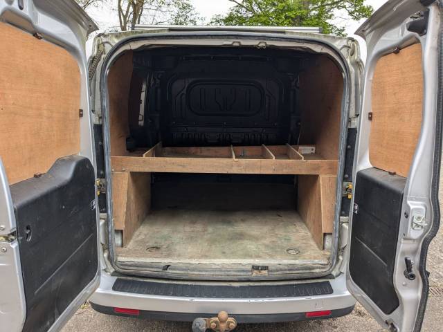 2015 Vauxhall Combo 2000 1.3 CDTI 16V H1 Sportive Van