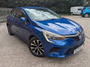 RENAULT CLIO 2021 (71) at Troops Leadenham