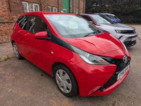 TOYOTA AYGO 2016 (16) at Troops Leadenham