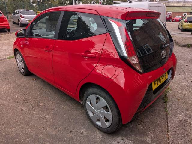 2016 Toyota Aygo 1.0 VVT-i X-Play 5dr