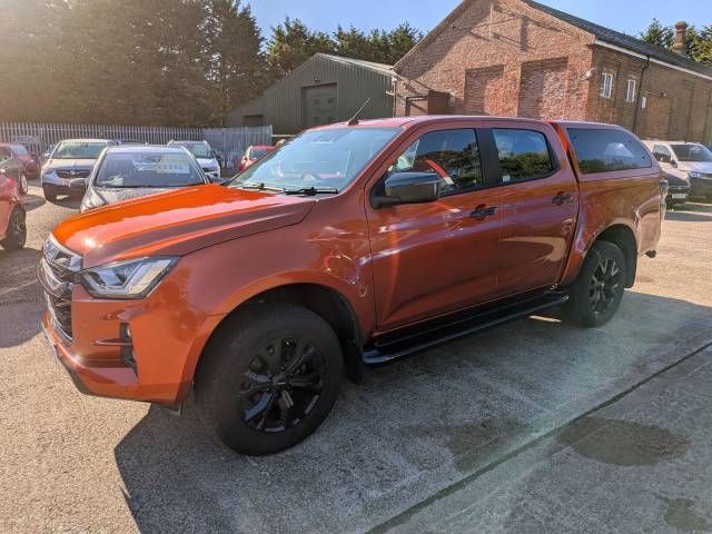 2024 Isuzu D-max 1.9 V-Cross Double Cab 4x4 Auto