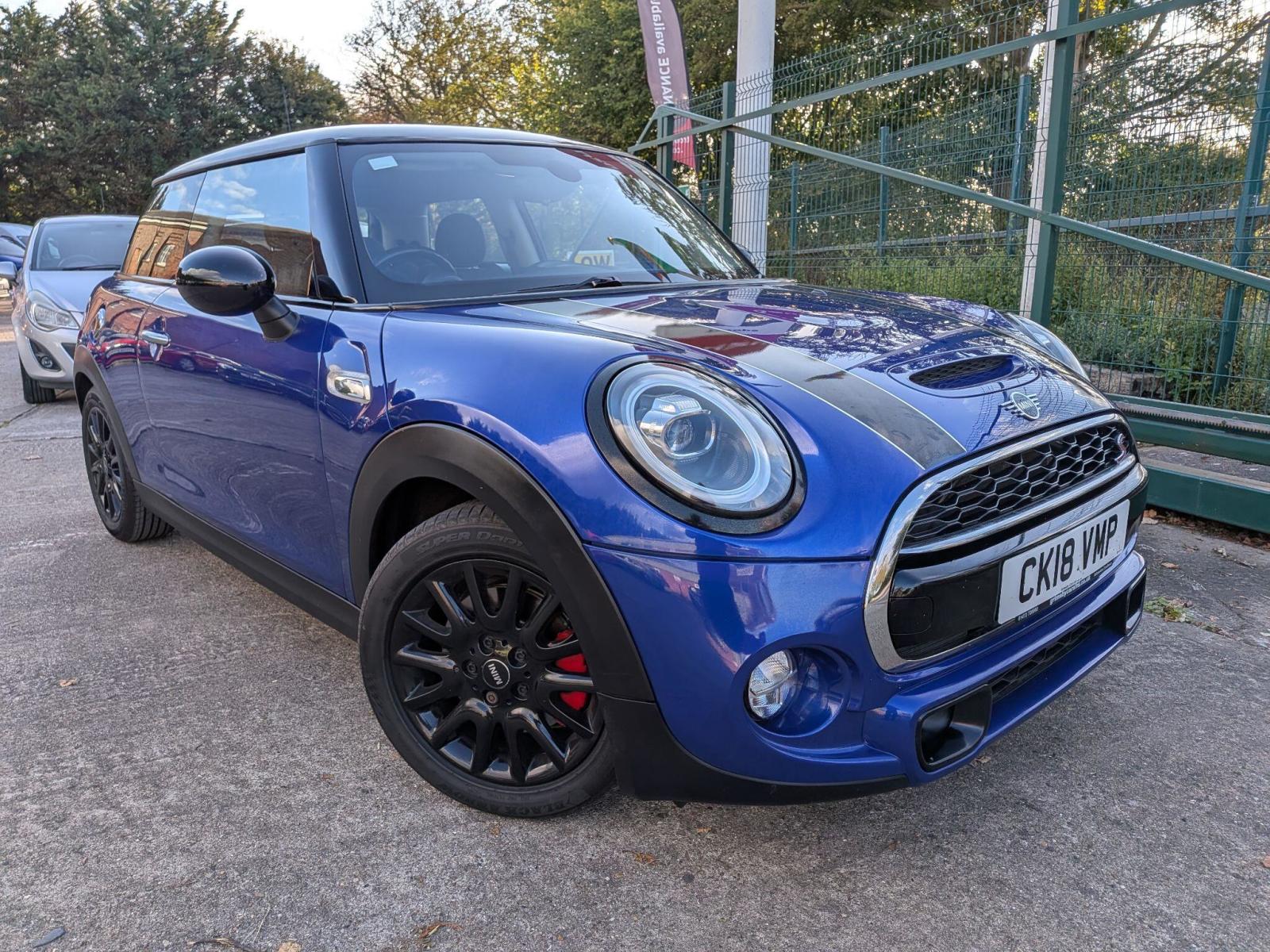 2018 Mini Hatch