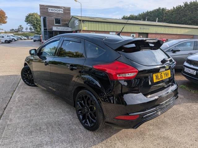 2016 Ford Focus 1.5 TDCi 120 Zetec S 5dr