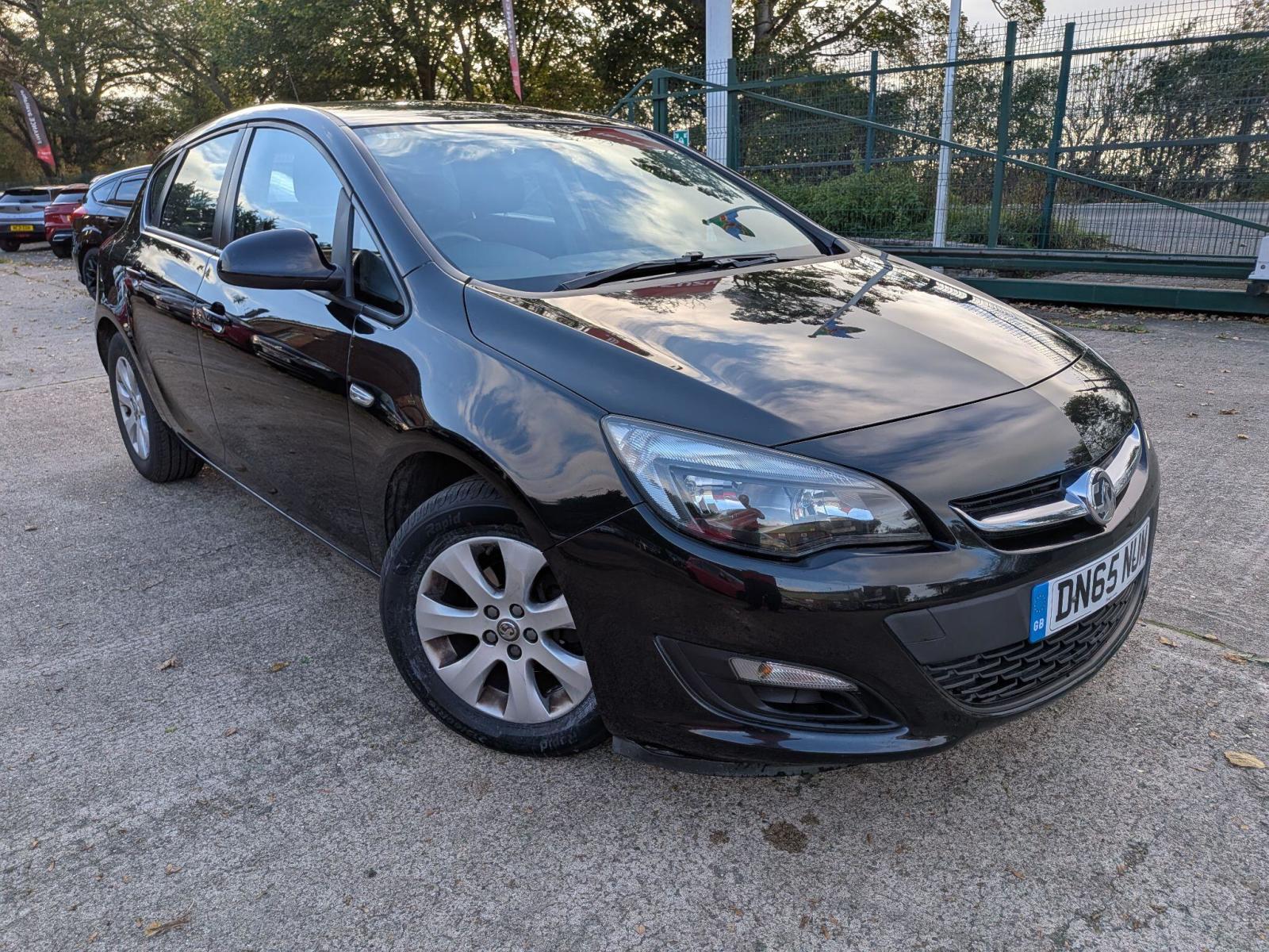 2015 Vauxhall Astra