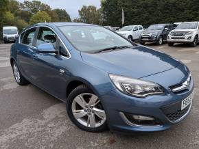 VAUXHALL ASTRA 2013 (63) at Troops Leadenham