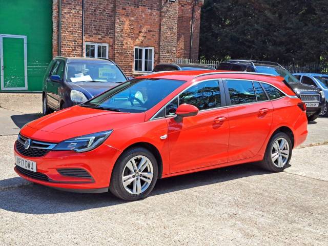 2017 Vauxhall Astra 1.4T 16V 125 Design 5dr