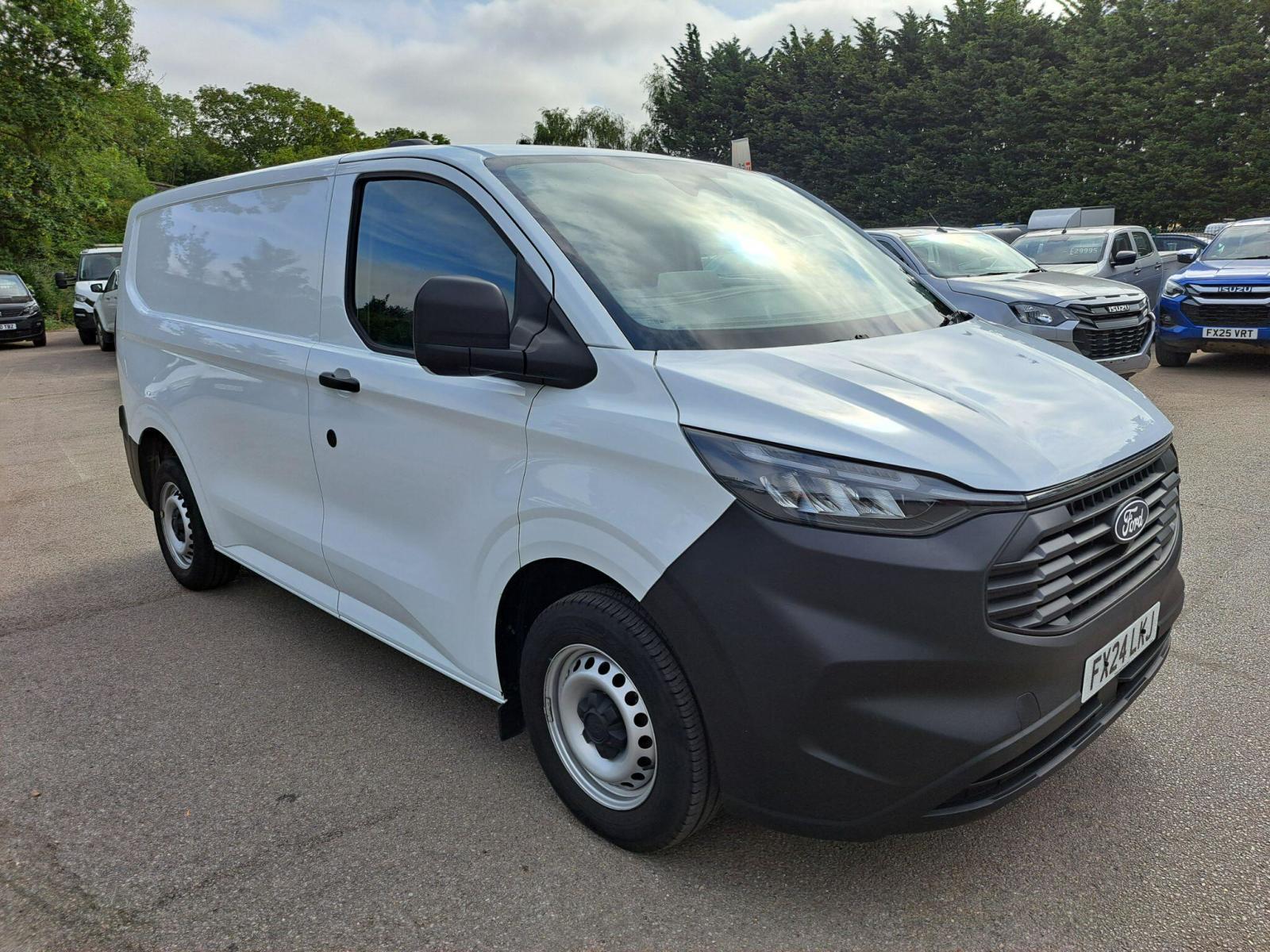 2024 Ford Transit Custom