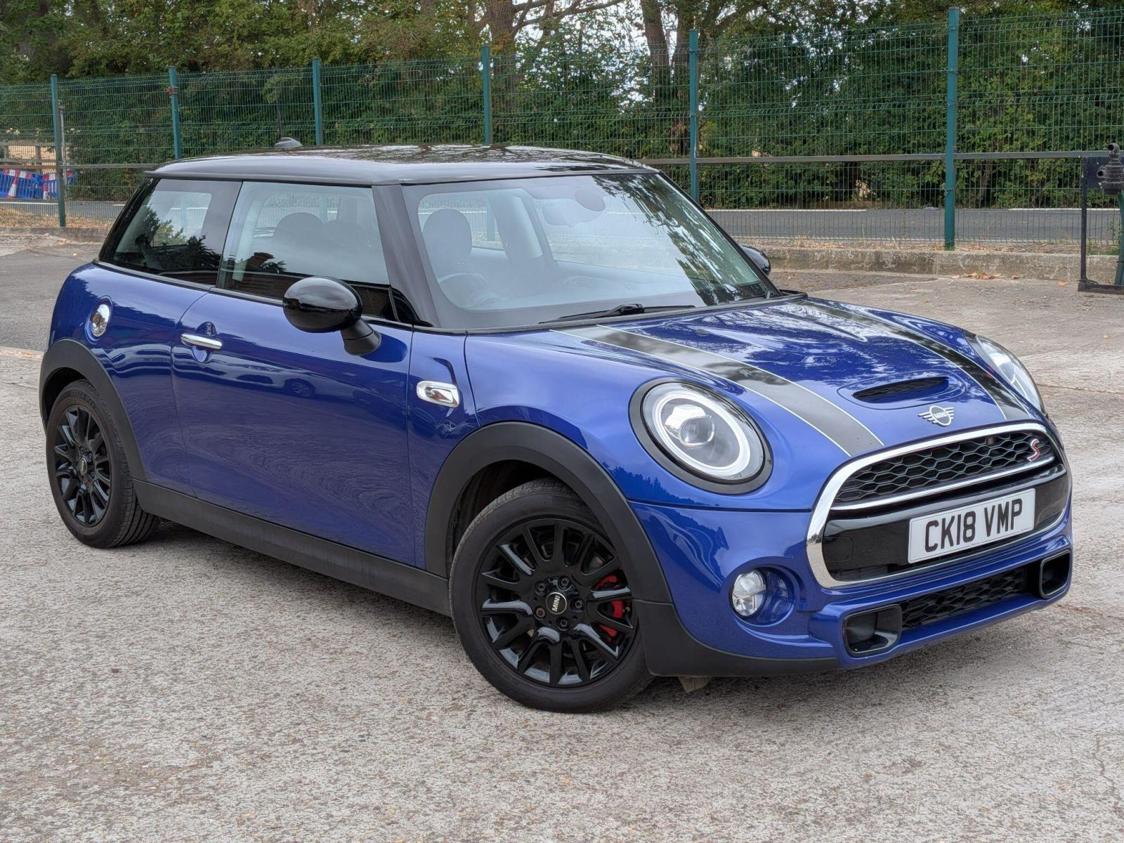 2018 Mini Hatch