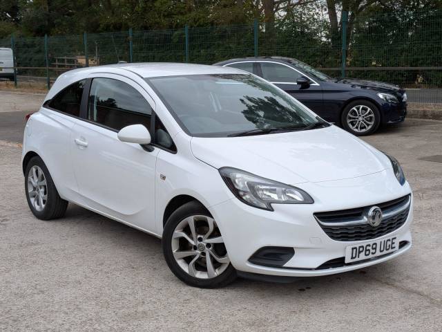 Vauxhall Corsa 1.4 Sport 3dr [AC] Hatchback Petrol WHITE