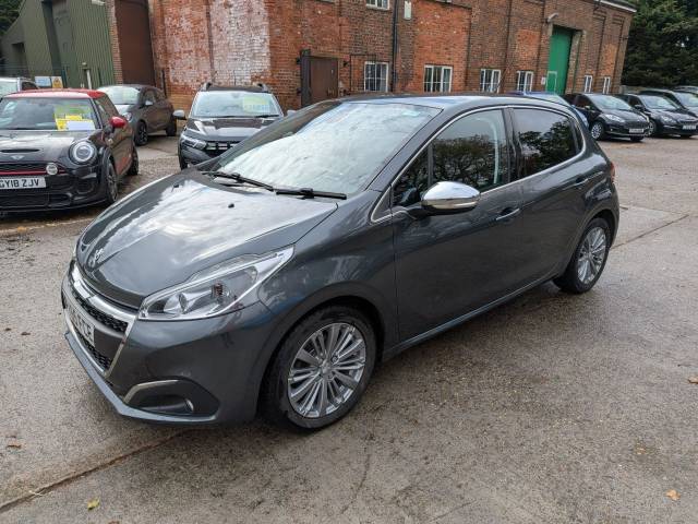 2015 Peugeot 208 1.6 BlueHDi 100 Allure 5dr