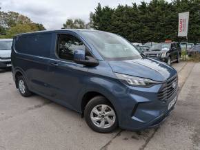 FORD TRANSIT CUSTOM at Troops Leadenham