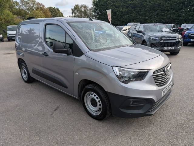 2021 Vauxhall Combo 2000 1.5 Turbo D 100ps H1 Edition Van